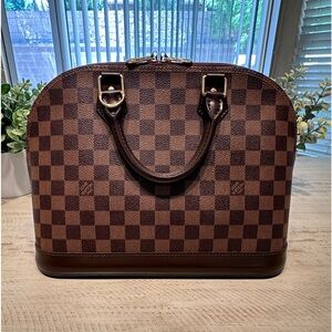 Louis Vuitton Alma PM